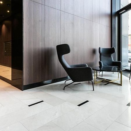 Chic & Luxury Apartment By Mennica Residence Warschau Exterior foto